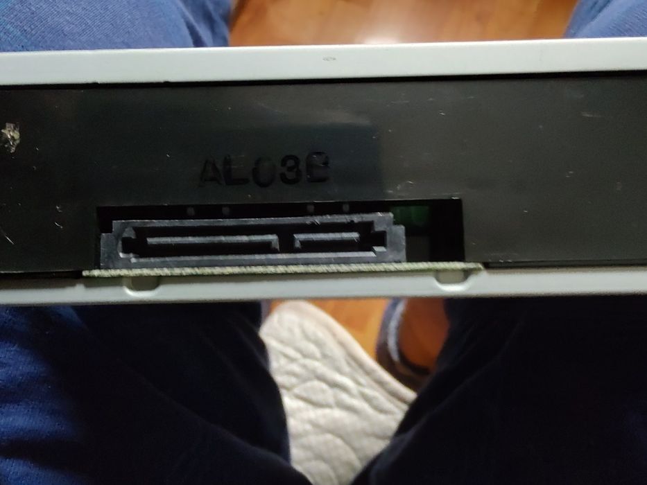 Vând LG  M-DISC Super Multi DVD Writer