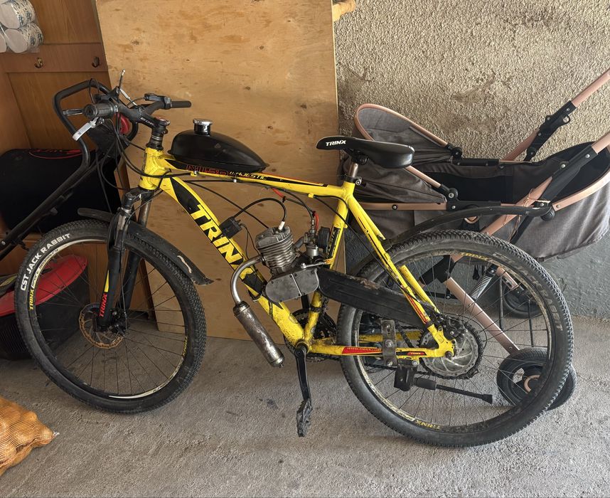 Продам велеки с мотором