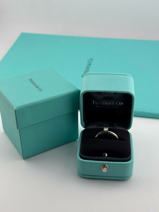 Продам оригинальное кольцо Tiffany