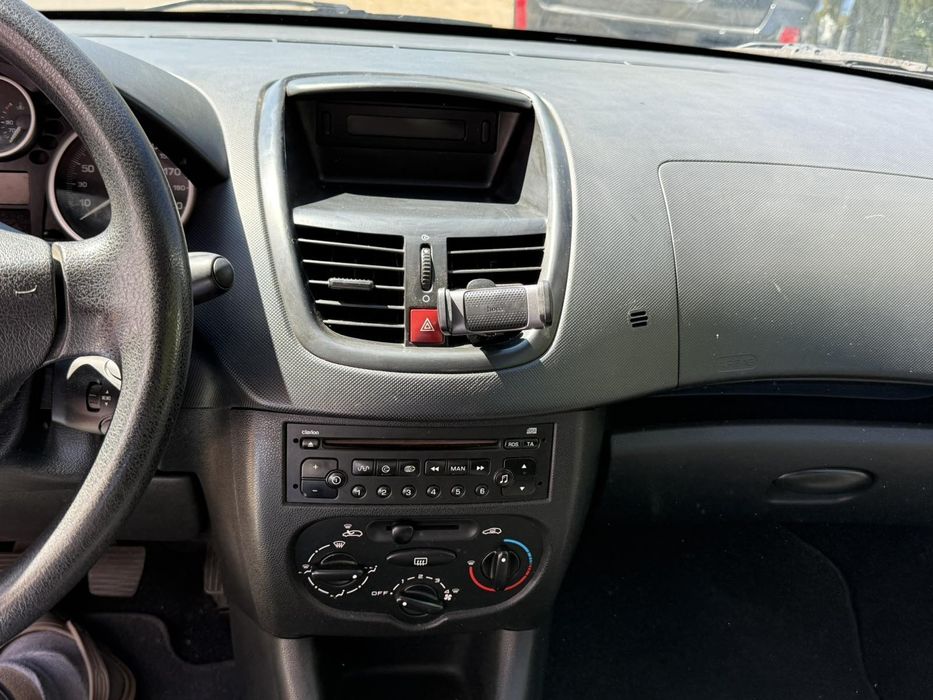 Peugeot 206+ на 47 000 км!!