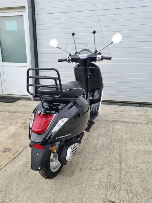 Piaggio Vespa Primavera 4T 2016 Black Edition se conduce Fara Permis!