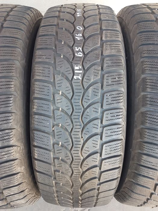 Зимни гуми 4 броя BRIDGESTONE Blizzak LM80 215 65 R16 дот 4915