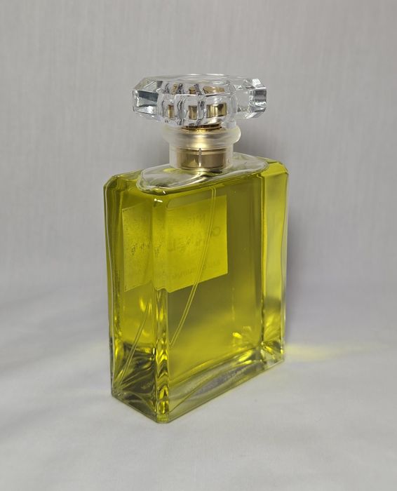 Chanel Nº19 Eau de Parfum