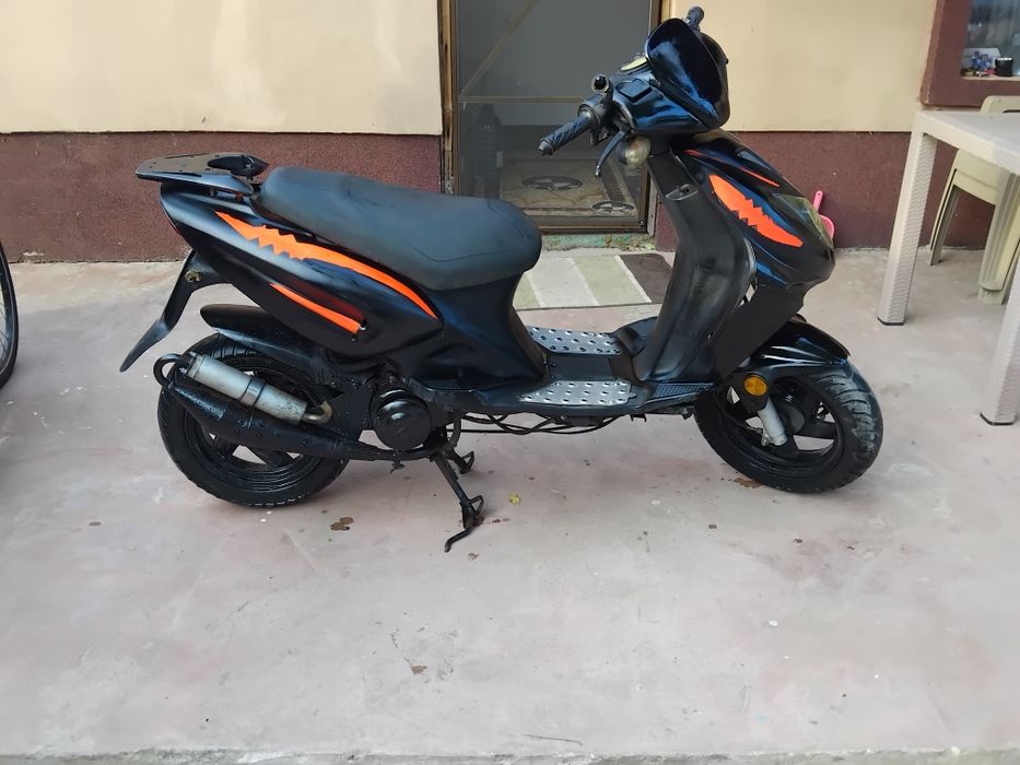 Vând sau schimb cu auto de camp