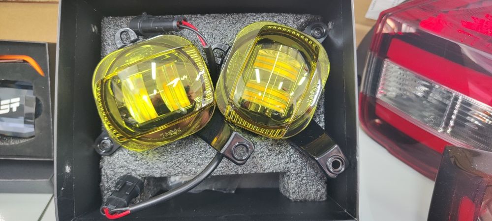 Противотуманнуя фара