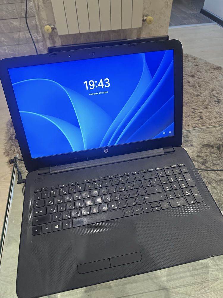 Продам ноутбук i5 12 озу 450ssd