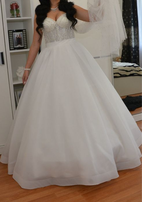 Rochie mireasa Lorys