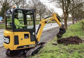 Buldoexcavator, bobcat, miniexcavator, cilindru, Picon, nivelari