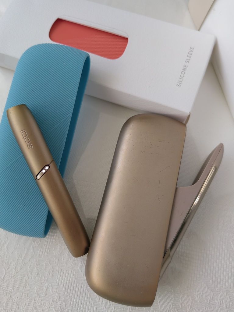 Iqos Duo cu accesorii