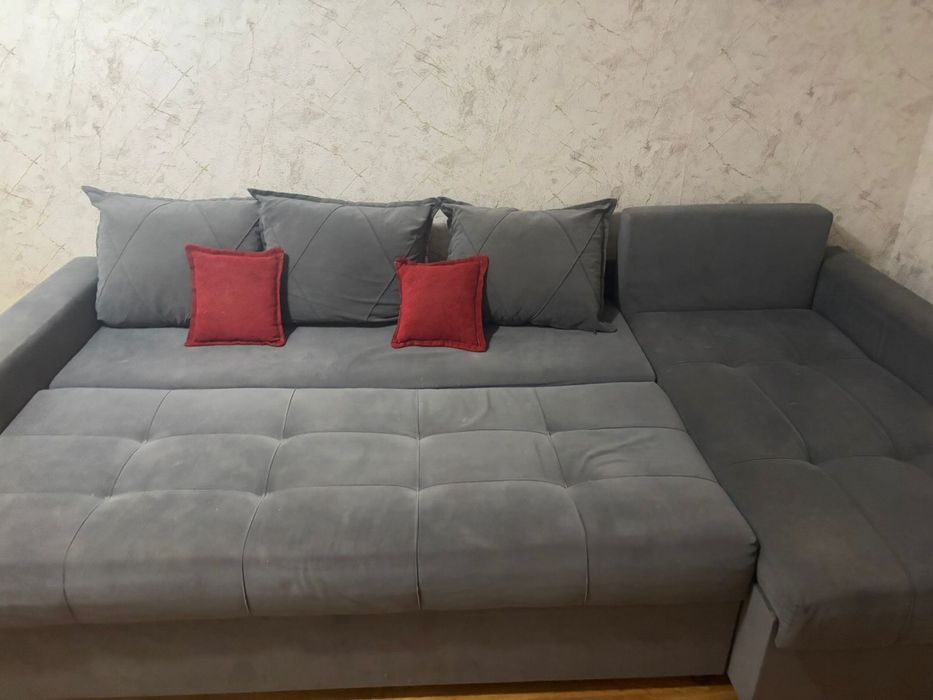 Продается угловой диван