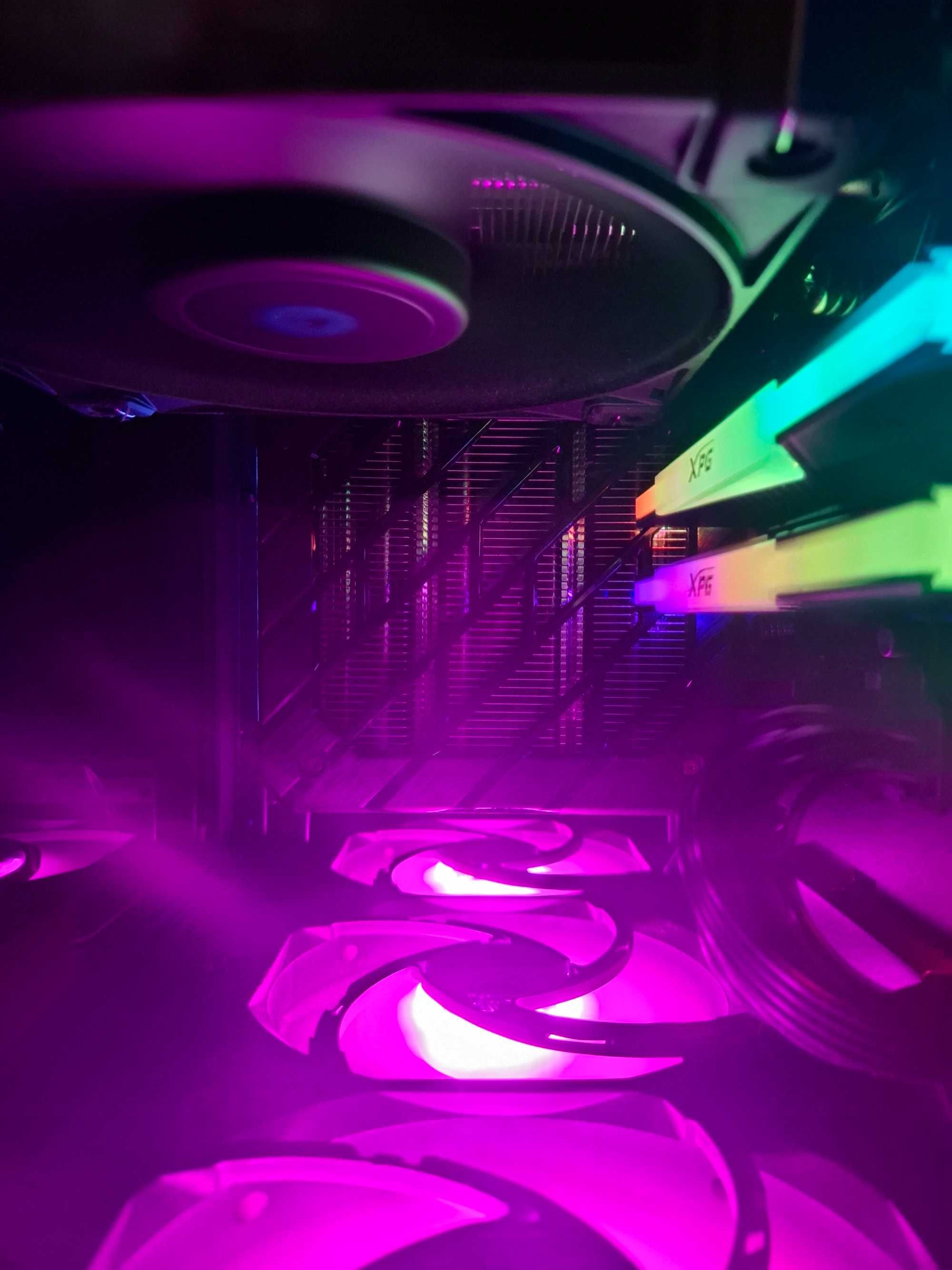 Геймърски компютър Ryzen 7 7800X3D + RTX 4070 Super с гаранция