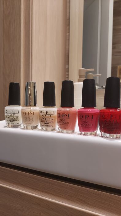 Колекция лакове за нокти OPI