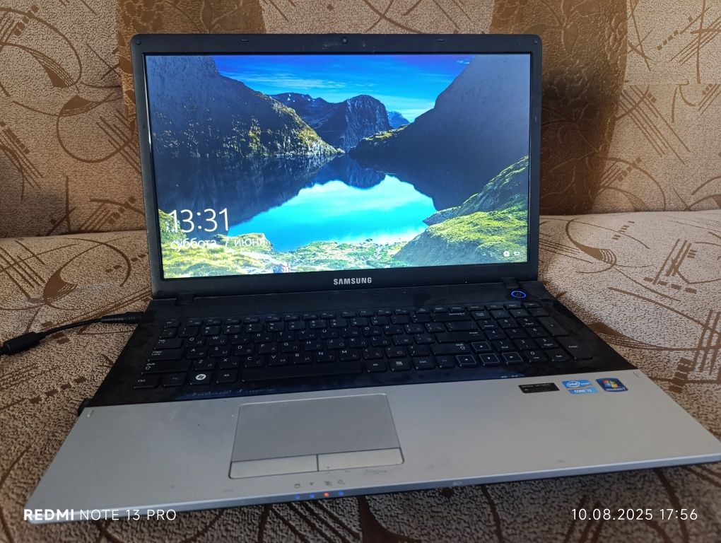 Notubuk sotiladi madeli Samsung