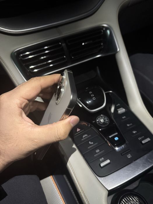 iPhone 16 pro 128 gb