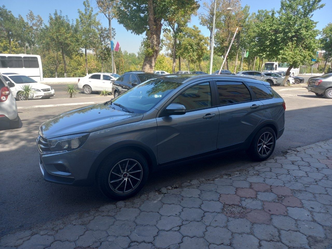 Lada vesta SW Cross