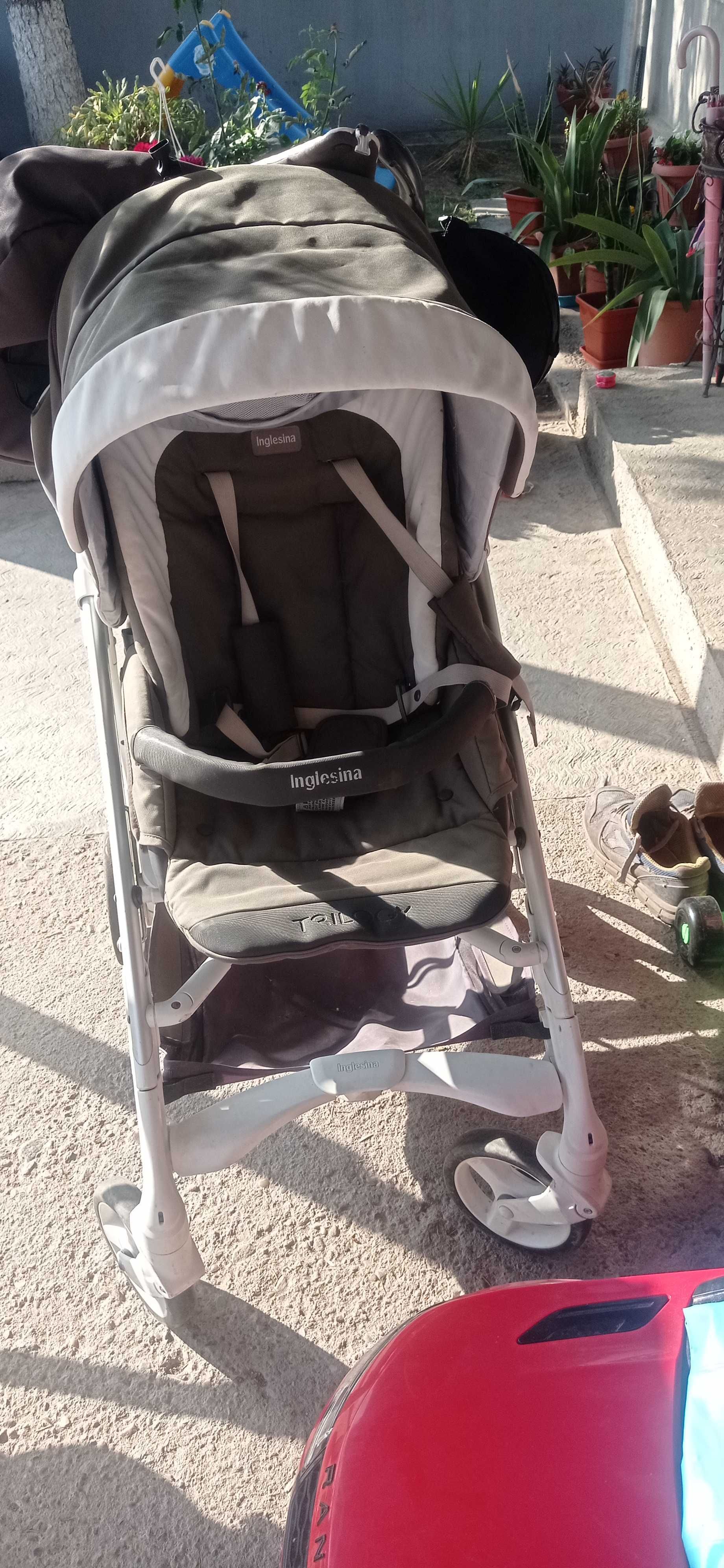 Căruț copil Inglesina Trilogy 3in1 cu accesorii