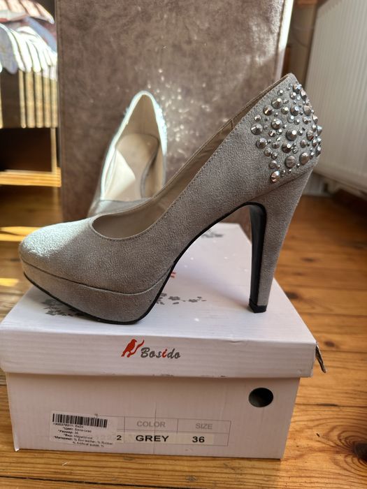 Дамски обувки на ток