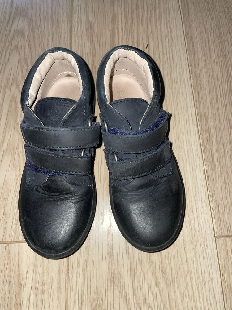 Pantofi din piele marimea 29