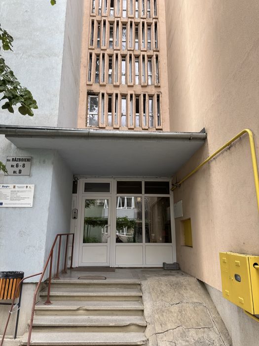 Vand apartament 2 camere,Gradiste