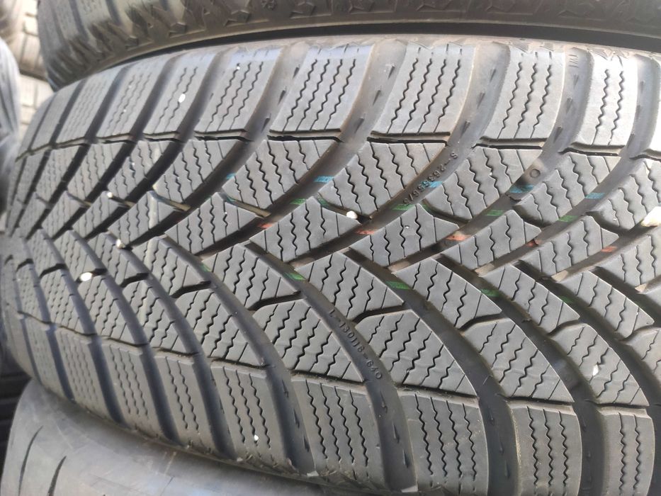 2бр Зимни гуми 195 60 18 - Semperit - DOT 2022