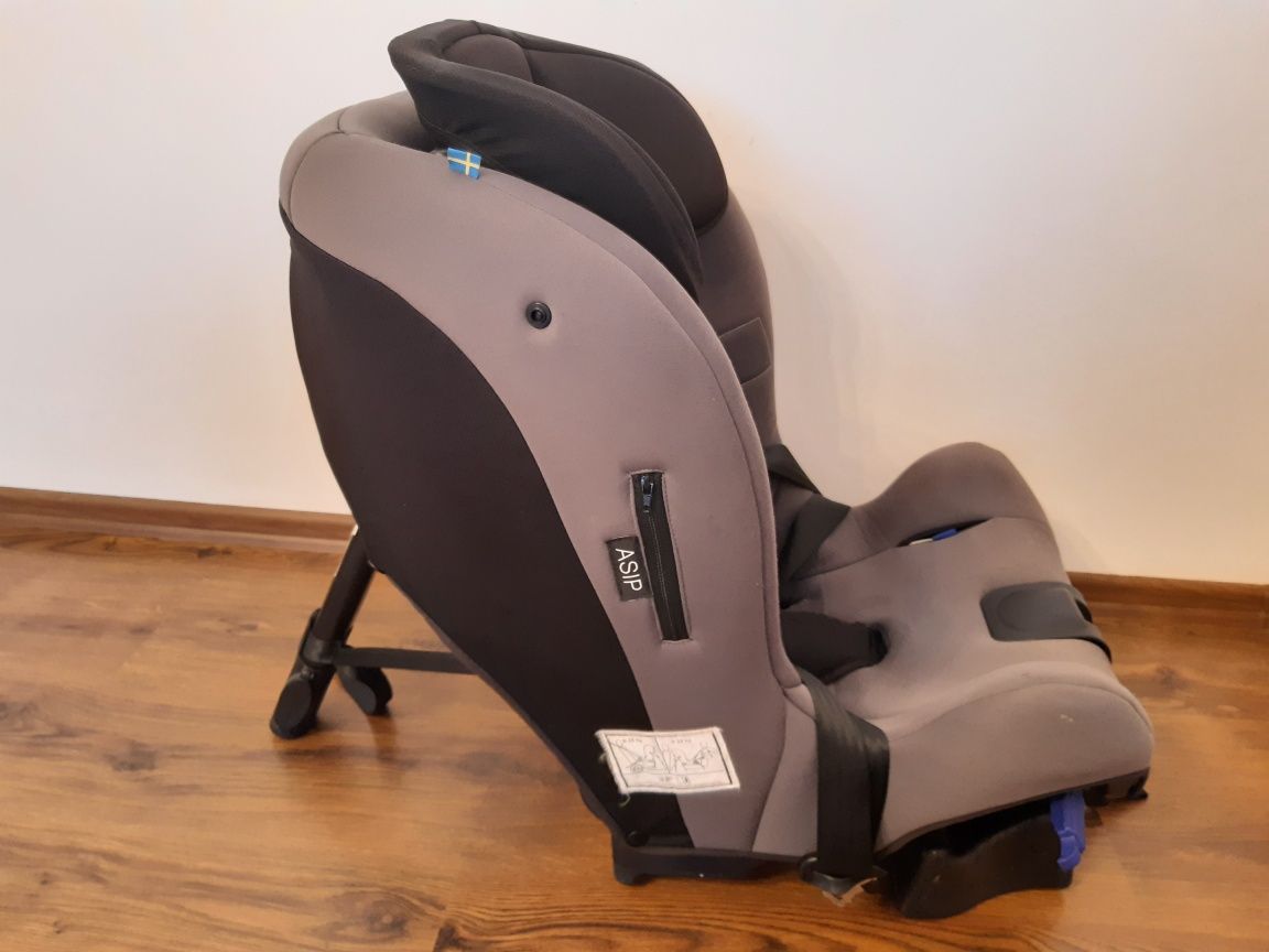 Axkid Move 9-25 kg