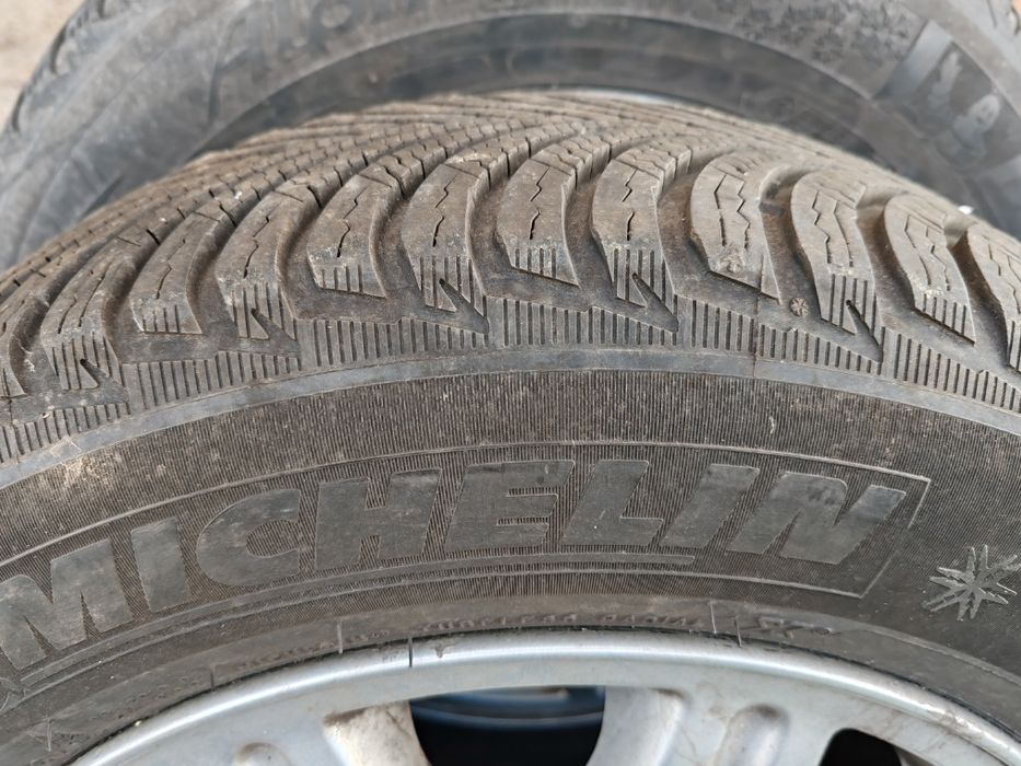 4 anvelope iarna Michelin 195 65 15