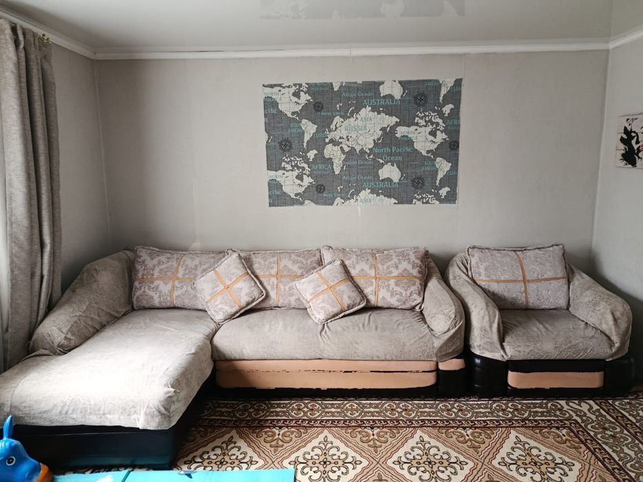 Продам диван и кресло