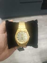 Продаю часы Orient