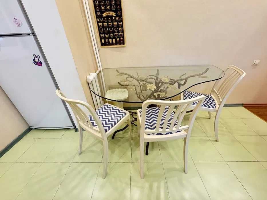 Мирабадский район, метро Ойбек, кафе Брокколи 
Комнат: 2 Аренда