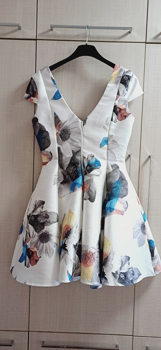 Rochie albă , mărimea 38