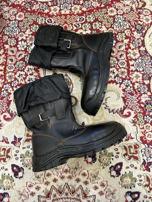 В надичии 41,42,43 размер зимние