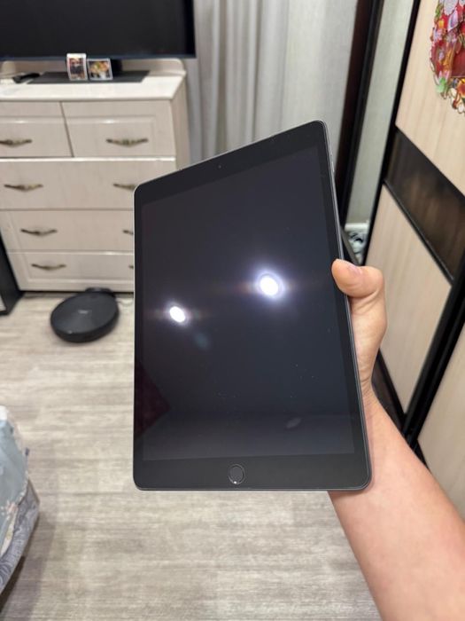 Apple IPad 2021 продам новый 64гб 170к торг есть