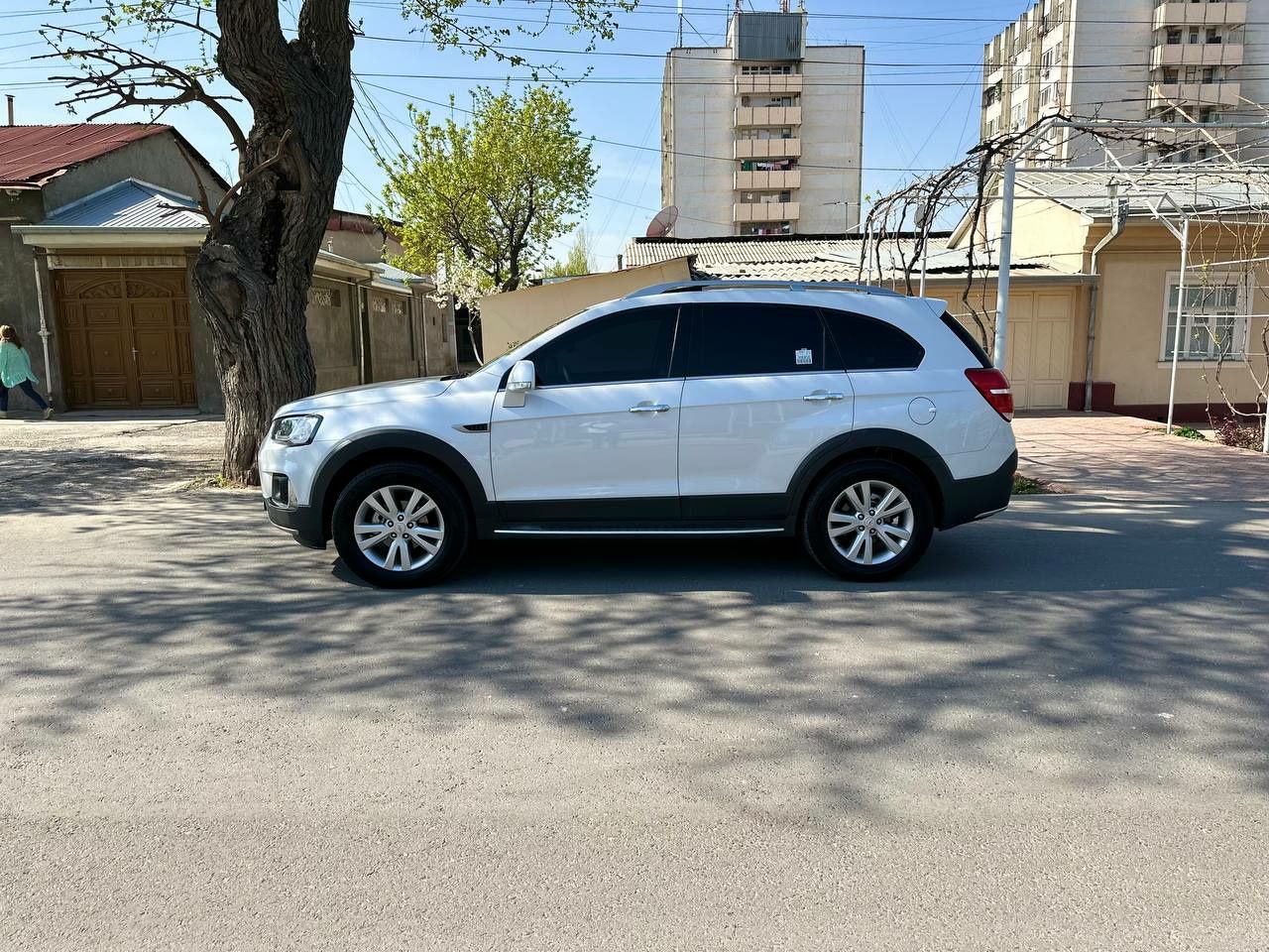 Chevrolet Captiva 4 позиция в хорошем состоянии