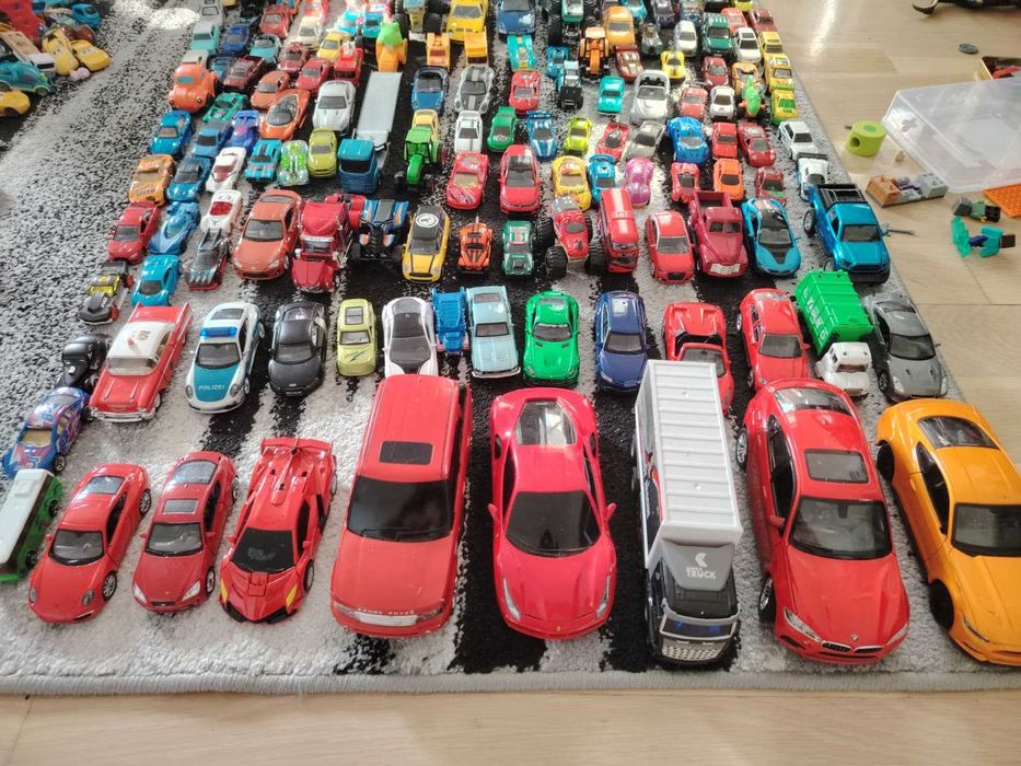 Mini colectie masinute!