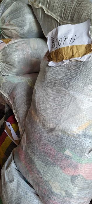 Haine second-hand - lichidare stoc