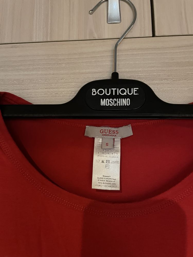 Дамаки тениски Guess