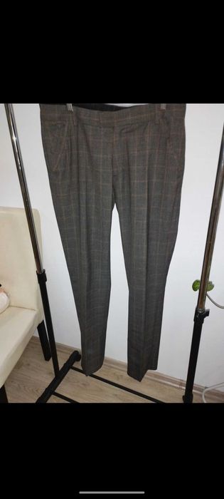 Pantaloni eleganti marro si negru
