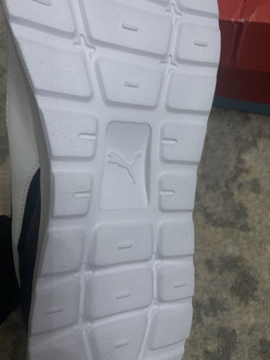 Маратонки и Велурени сникърси Пума