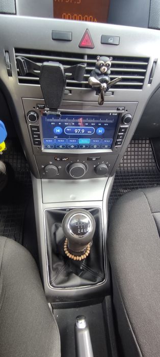 Vând sau schimb cu auto peste 2016 + diferența Opel Astra H break 1.7
