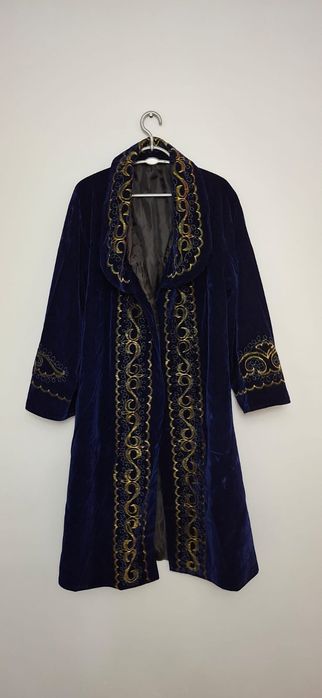 Чапан мужской, новый.