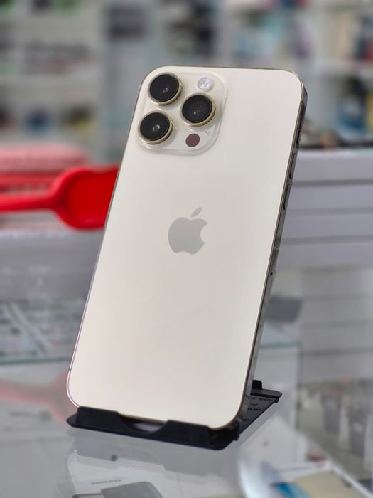 Vand iphone 14 PRO MAX stare impecabila fara zgarietura!