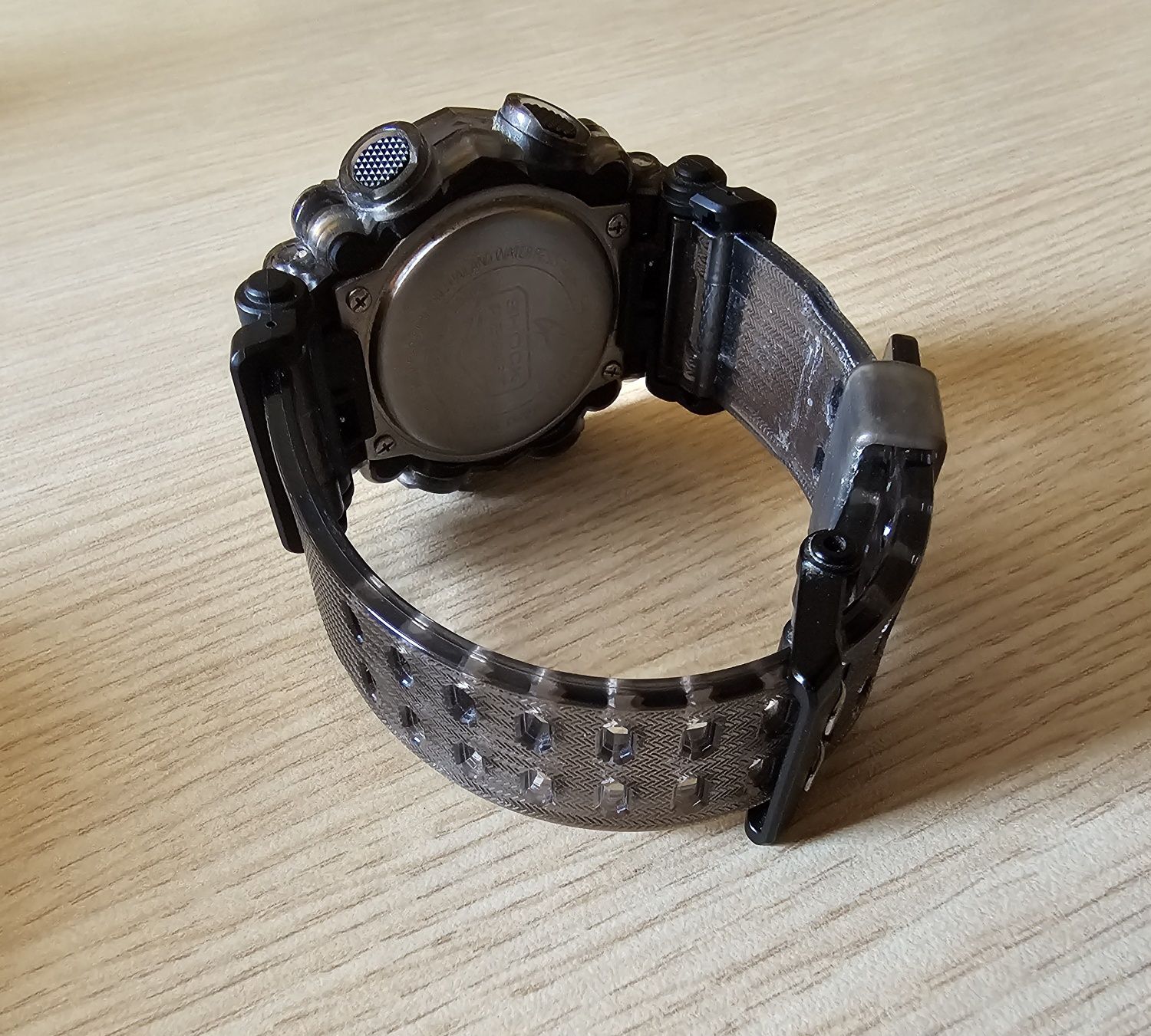 Casio G-Shock GA-900SKE-8AER Skeleton