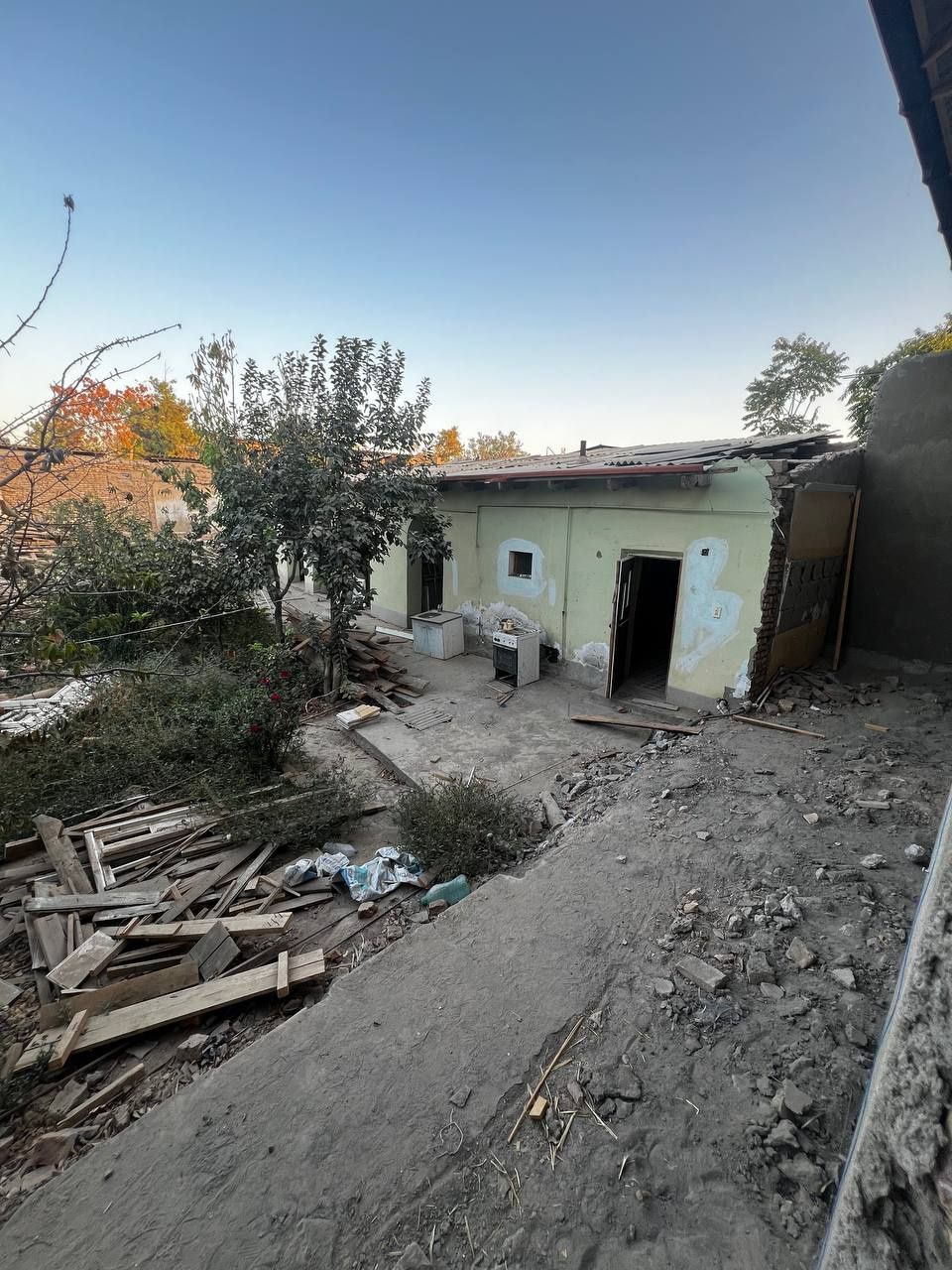 Hovli sotiladi Shaxar markazdan