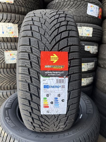 235/55/17 MOMO 4бр