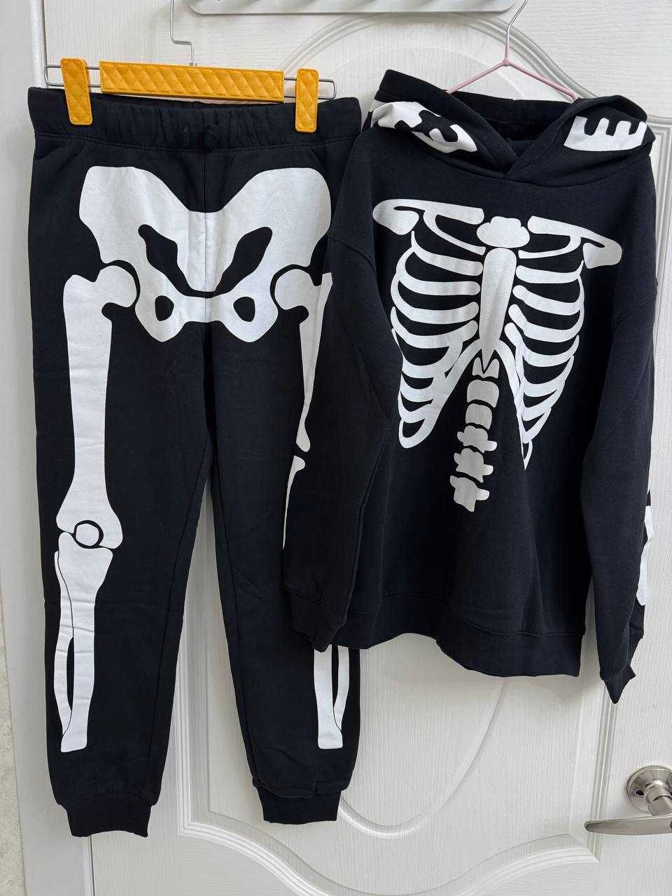 Новые Спортивные костюмы H&M, размер 6/8 и 8/10