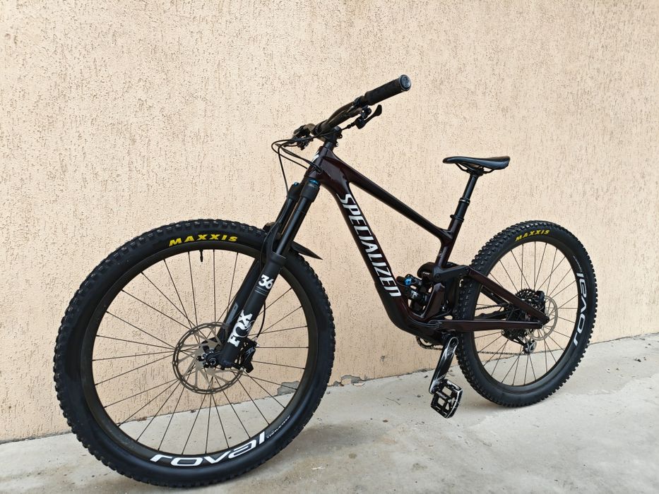 Bicicleta Specialized Enduro Expert Carbon ! marime M