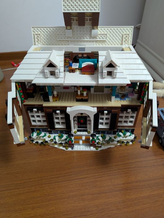 Originala Casa LEGO Ideas - Singur acasa 21330, 3955 piese