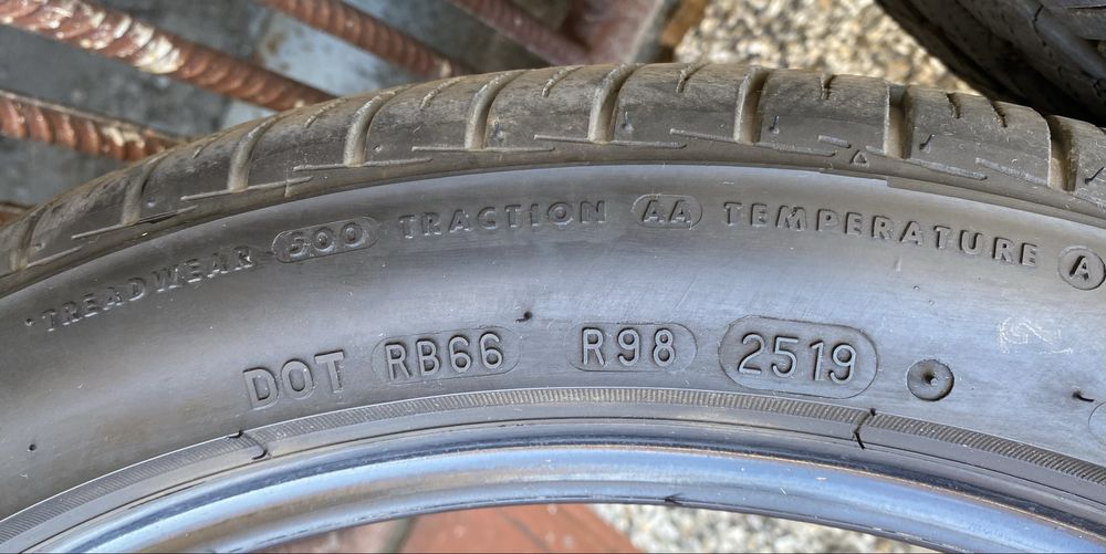 245 40 19 (4 Season) RUNFLAT Bridgestone Potenza RE980AS ВСЕСЕЗОННИ