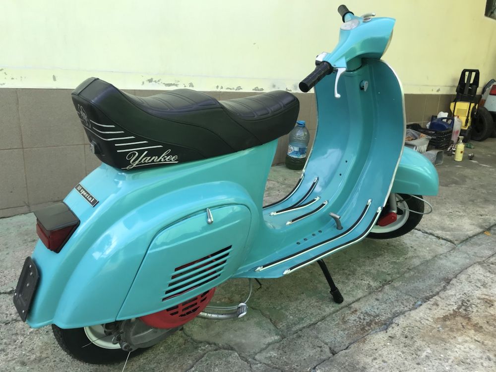 Piaggio Vespa retro 50R 1972
