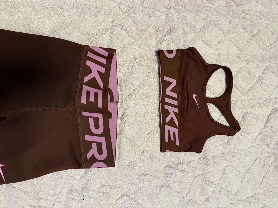 Екип NIKE оригинален 10 години